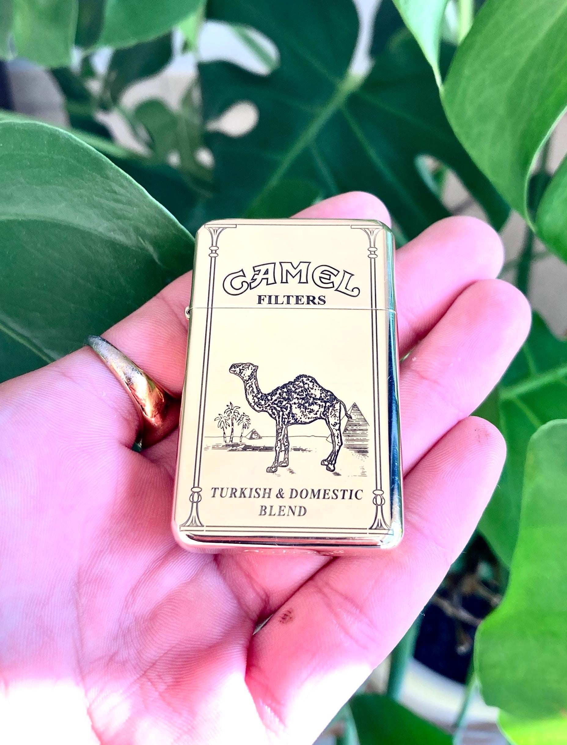 Vintage Lighter Engraved Marlboro Camel Cigarette Windproof Petrol Retro Zippo Style Exquisite Brass Kerosene Custom Windproof Vintage Gift