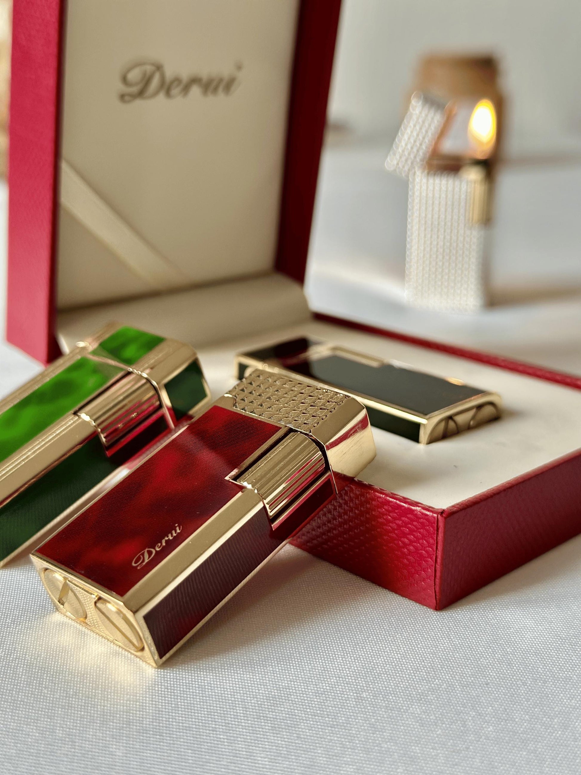 Bullet Lighter Retro Old School Windproof Petrol Retro Zippo Style Exquisite Brass Kerosene Custom Windproof Vintage Collectible Cool Gift