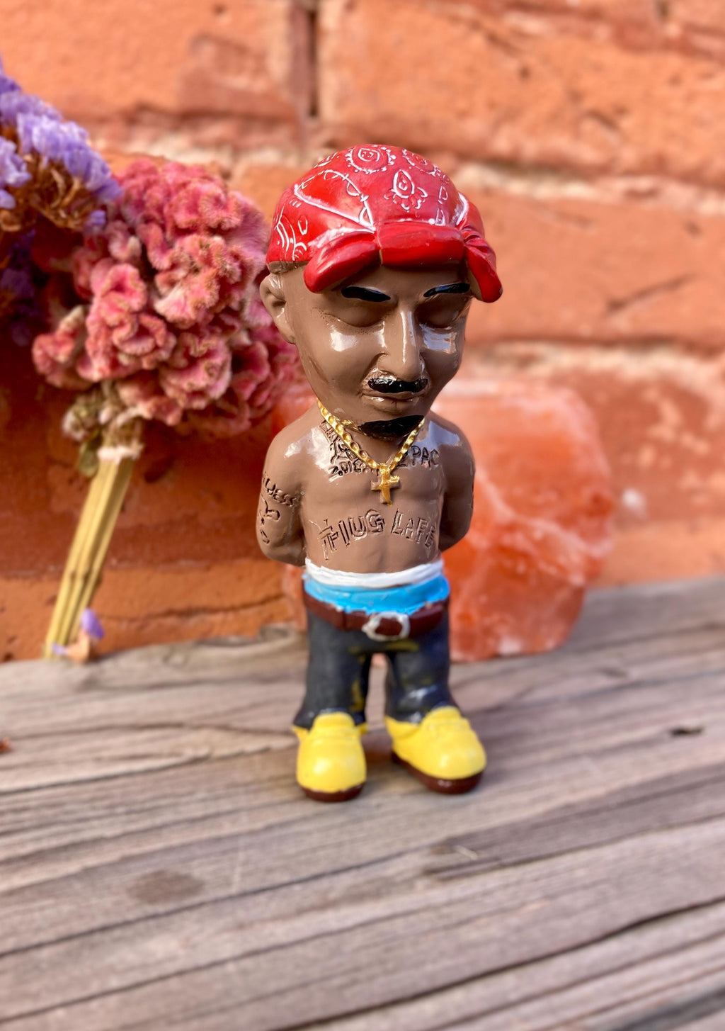 Handmade Tupac Figurine Collectible Item Statue Hip-Hop Sculpture Tupac Biggie Music Lover Gift Home Decoration Miniature Rap