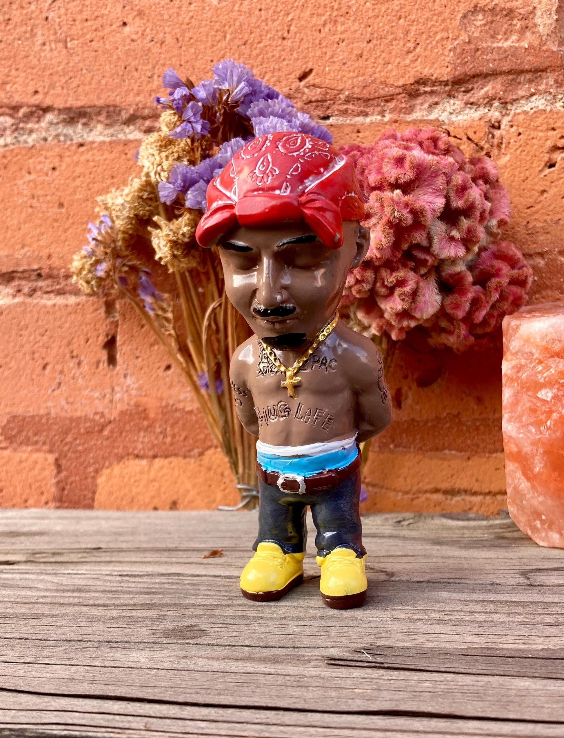 Handmade Tupac Figurine Collectible Item Statue Hip-Hop Sculpture Tupac Biggie Music Lover Gift Home Decoration Miniature Rap
