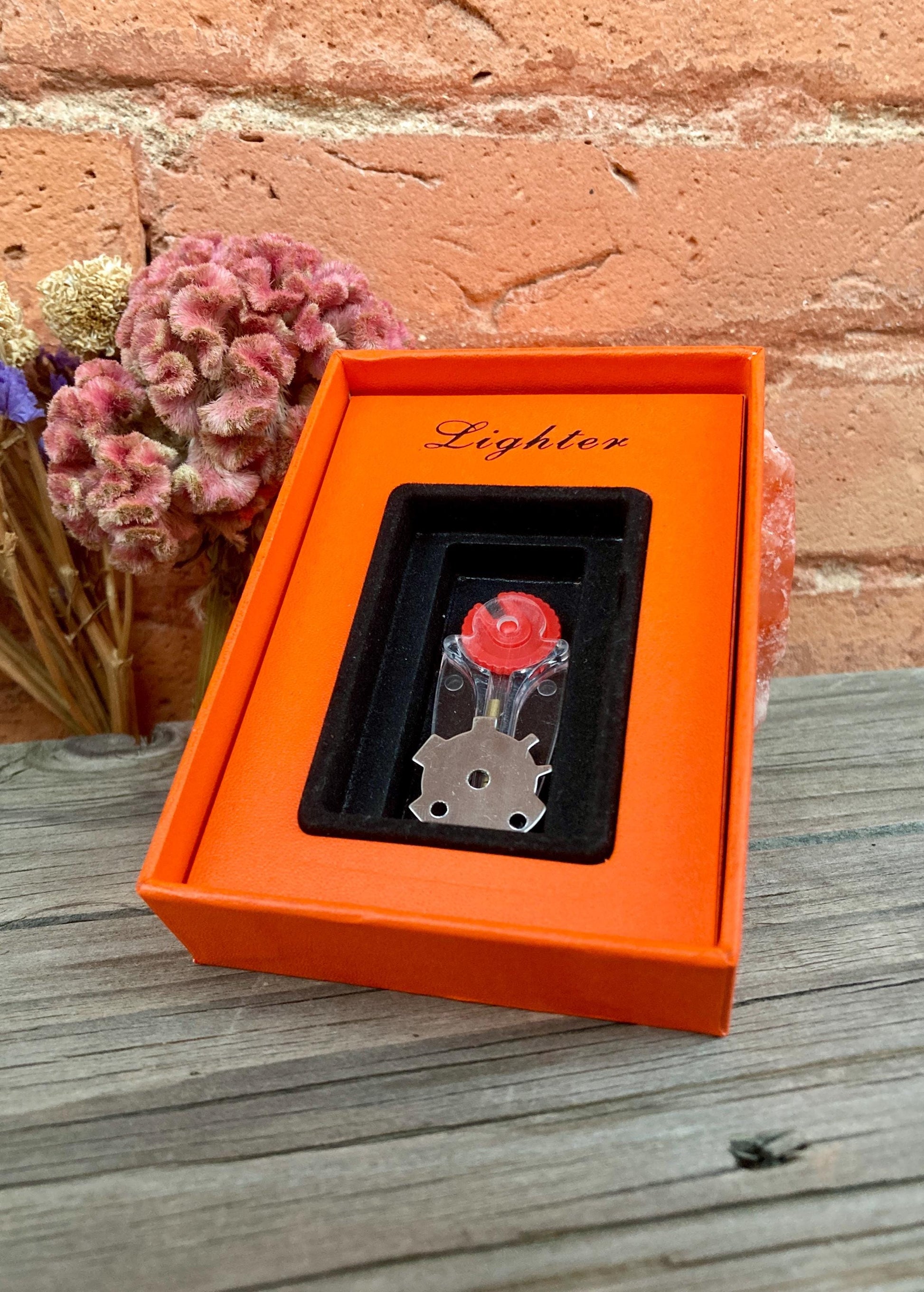 Adjustable Windproof Wheel Lighter, Premium Model, Unique Gift, Collection, Side Ignition Lighter, Dual Flame, Refillable