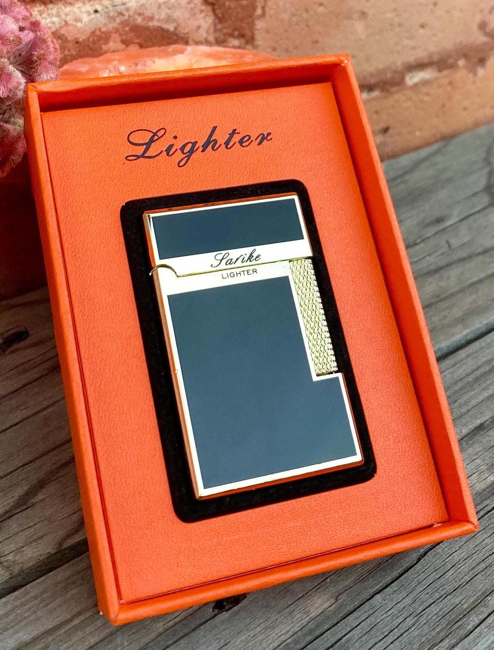 Adjustable Windproof Wheel Lighter, Premium Model, Unique Gift, Collection, Side Ignition Lighter, Dual Flame, Refillable