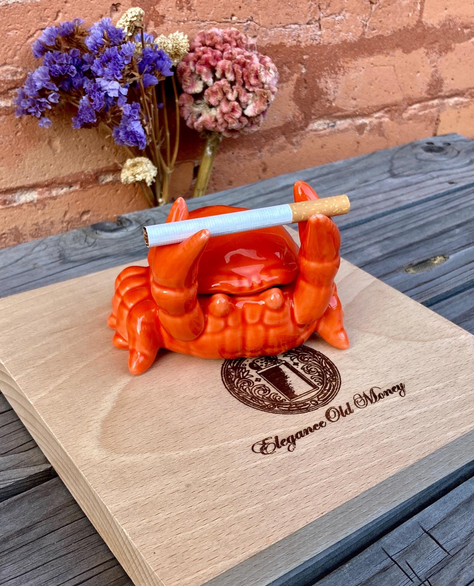 Ceramic Crab Ashtray Unique Design Decorative Gift Handcrafted Coastal Beach Home Decor Ceramic Home Decor Smoke Accessories